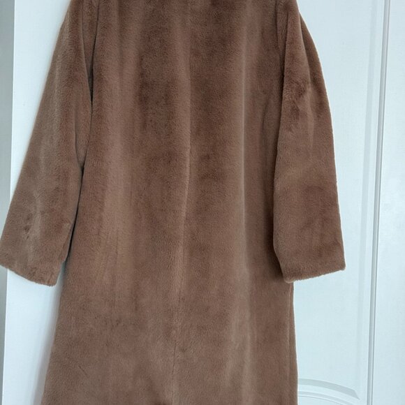 ALO Yoga Brown Faux Fur Coat - Picture 3 of 9